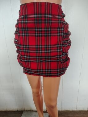 Kancy Kole Red Plaid Ruched Mini Skirt - Classic Tartan Style 2XL.